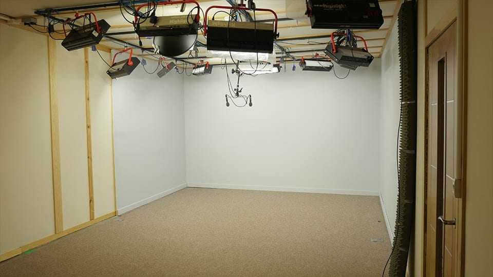 hire a soundproof studio hire a soundproof studio image