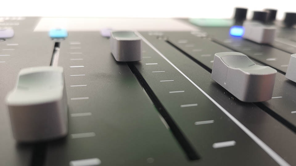 slider on rodecaster image